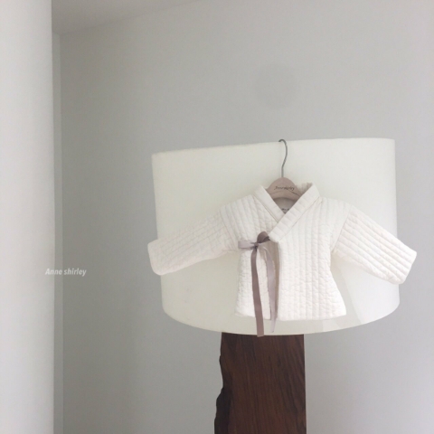 왕자한복 이미지