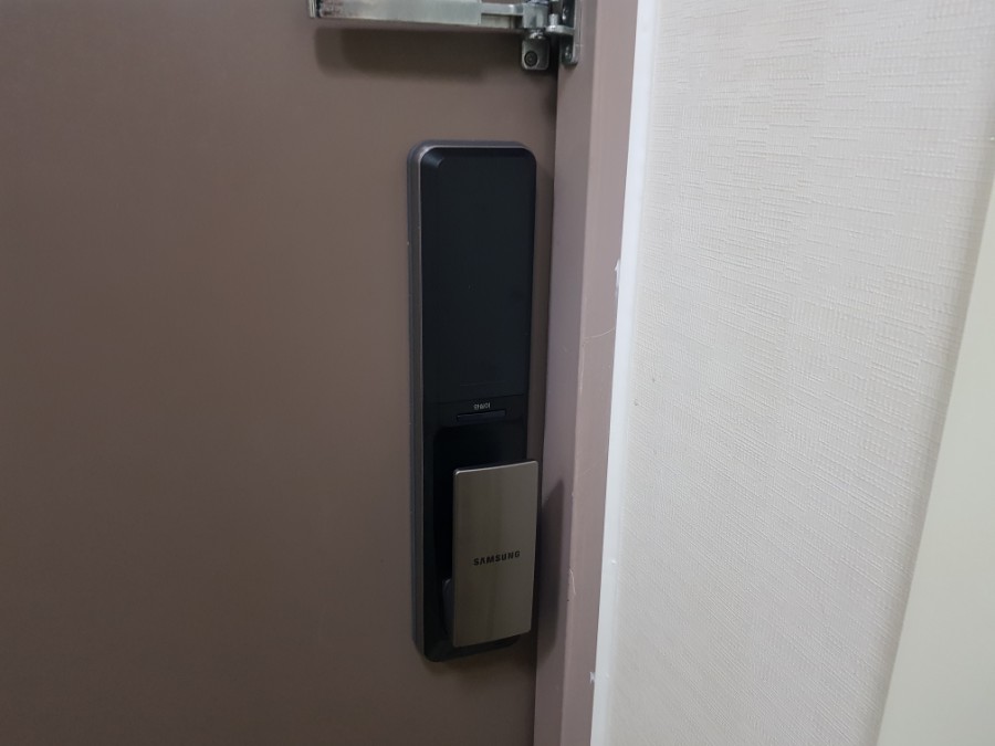 삼성스마트도어락 이미지