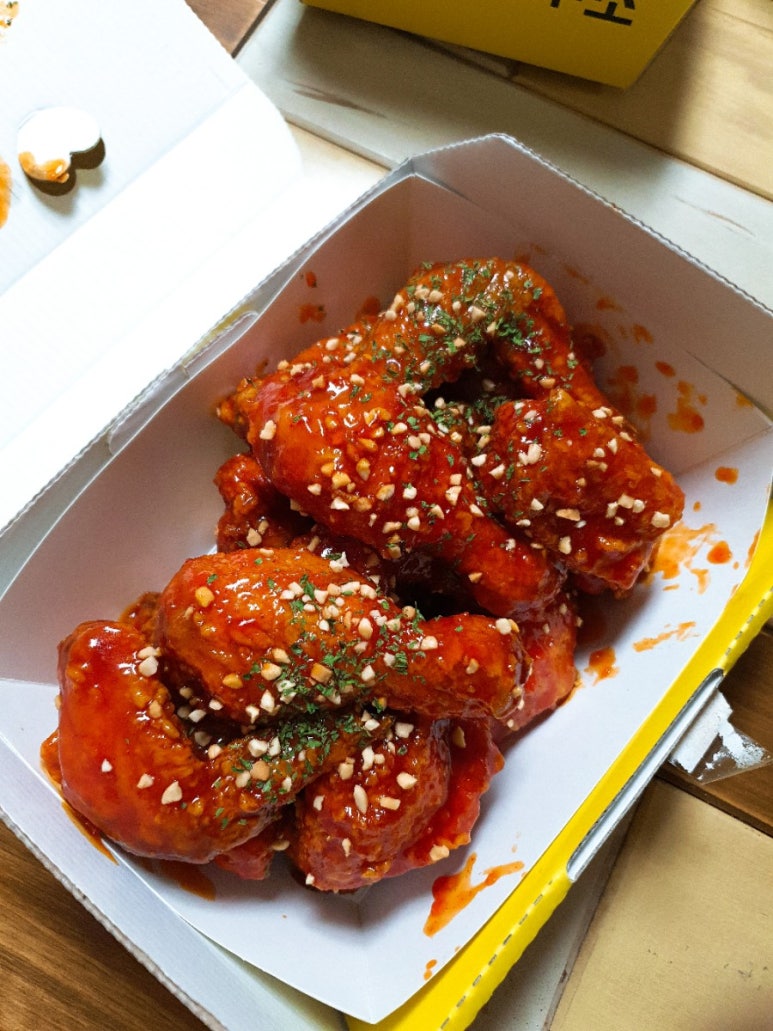 치킨연구소 이미지