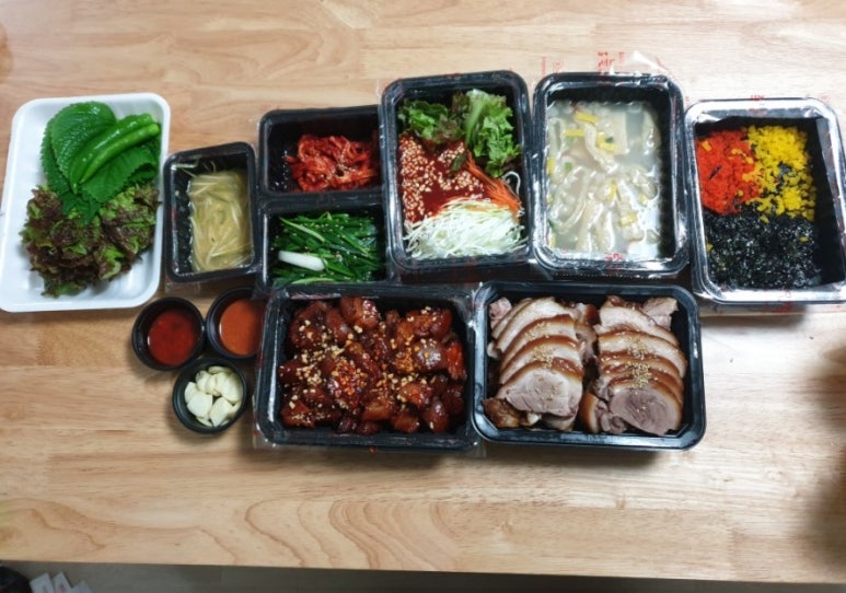 오감만족왕족발 이미지