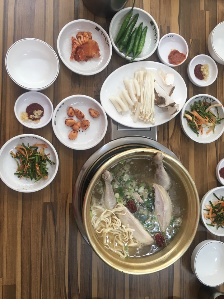 부자닭한마리칼국수 이미지