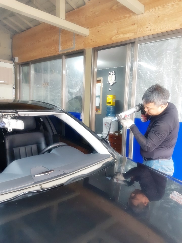 경기차유리 이미지