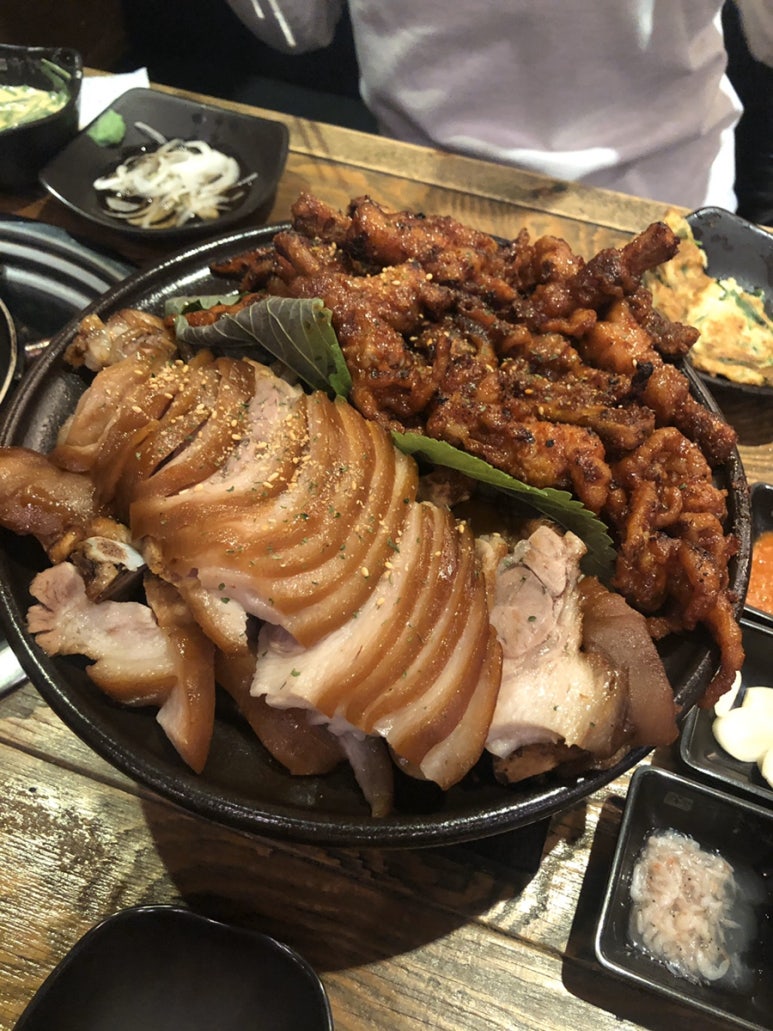 홍군족발 이미지