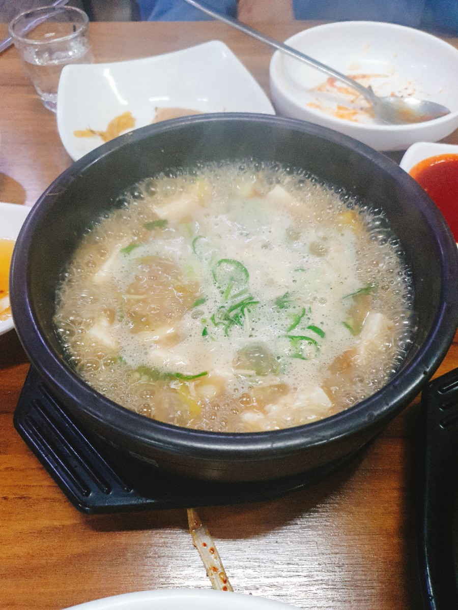 항구 전주 해장국 이미지