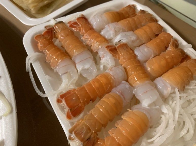 제주딱새우앤연어 이미지