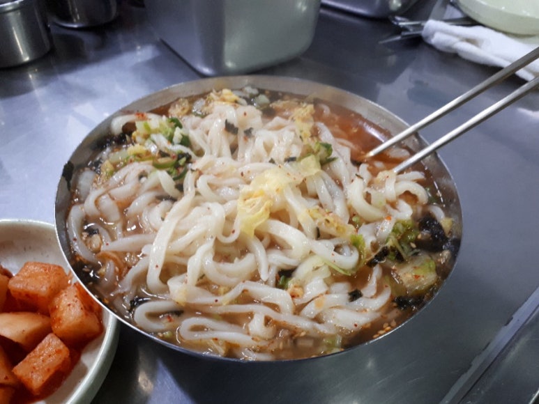 이모칼국수 이미지