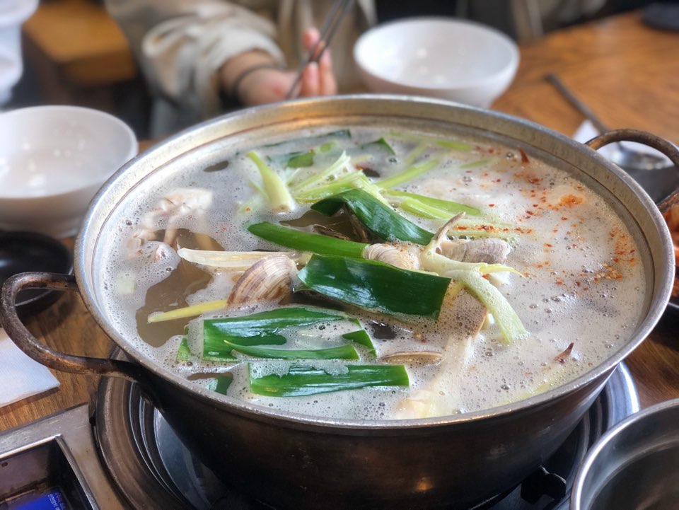 엄마손해물손칼국수 이미지