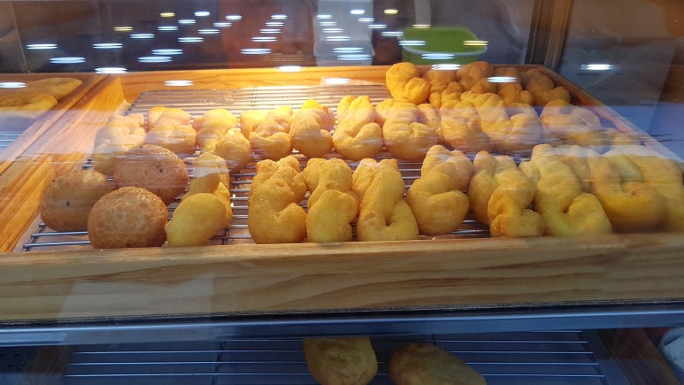 찹쌀꿀꽈배기 이미지