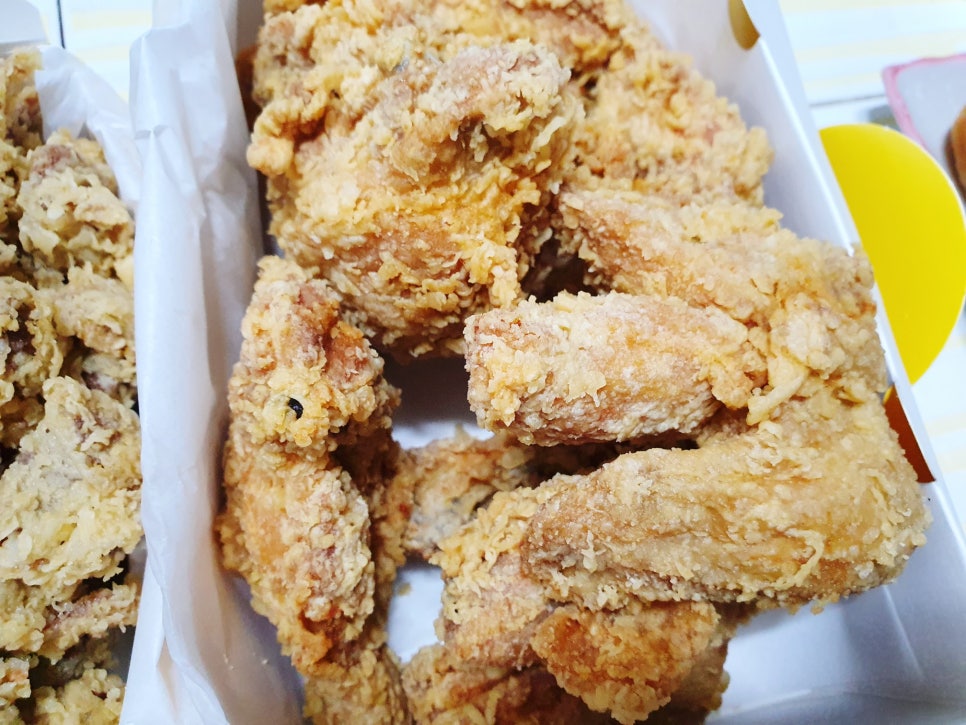 꾸야치킨 이미지