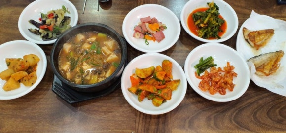 한산모시잎칼국수 이미지