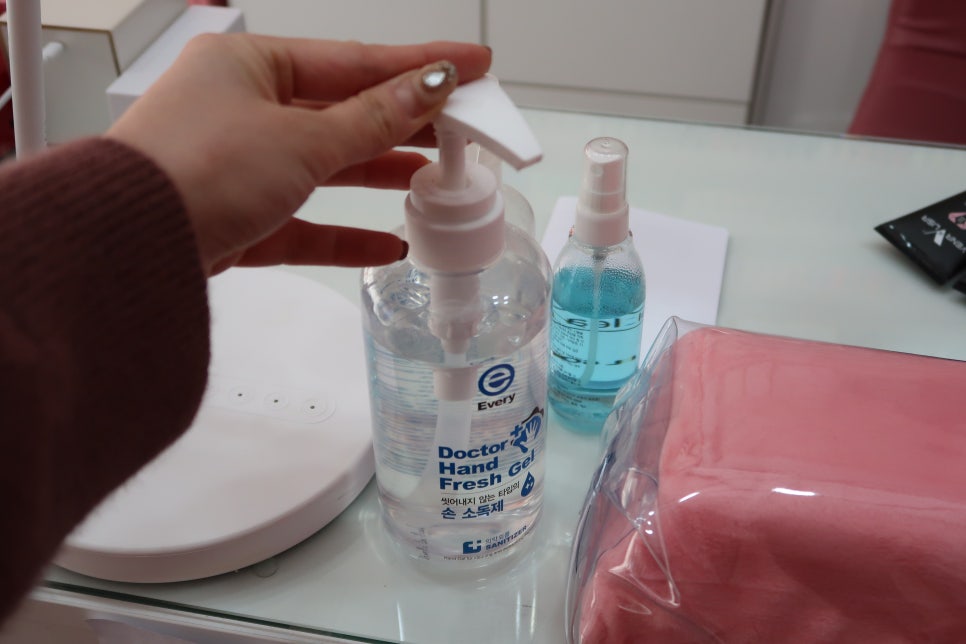 네일피어나다 이미지