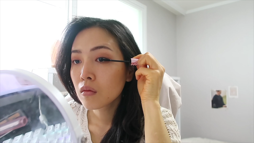 리아아이브로우 이미지