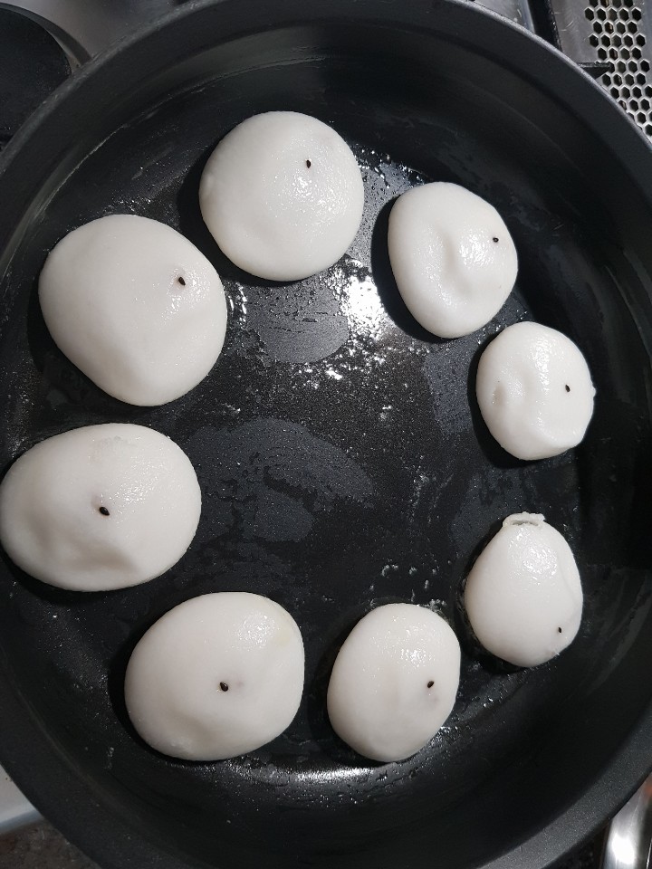 설미가 잔기지떡 이미지