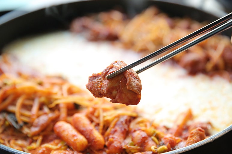 두총각닭갈비 이미지