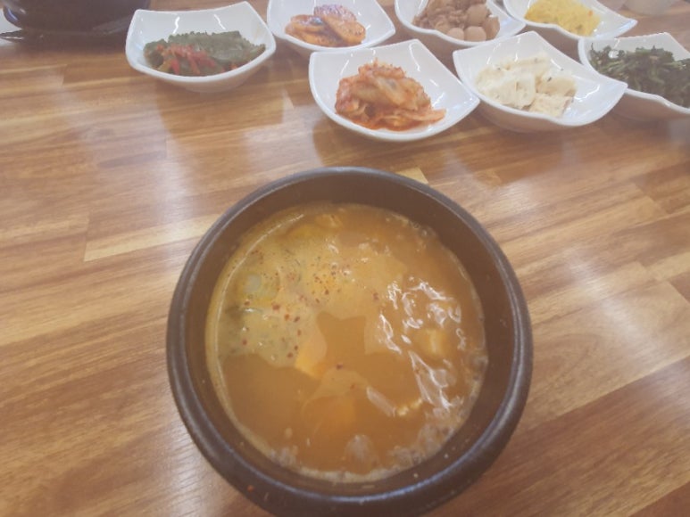 노랑콩두부 이미지