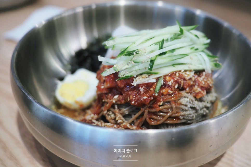 꽃 피우는 기와보쌈 이미지