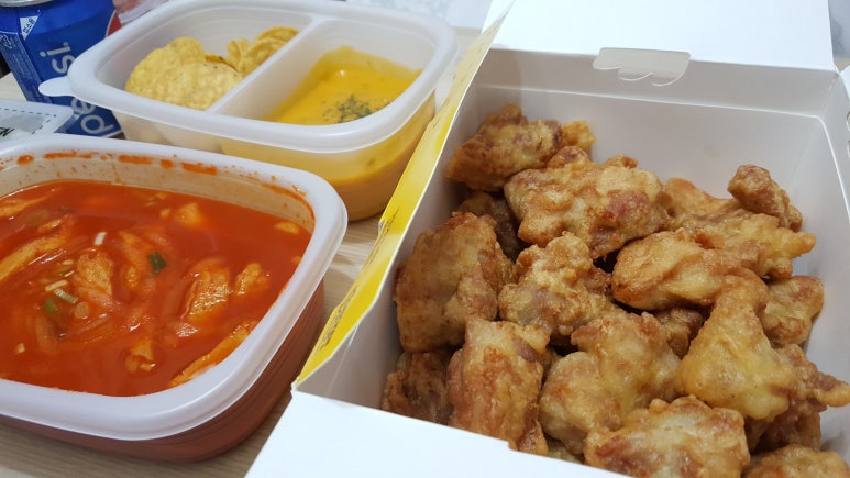 치킨극장 이미지