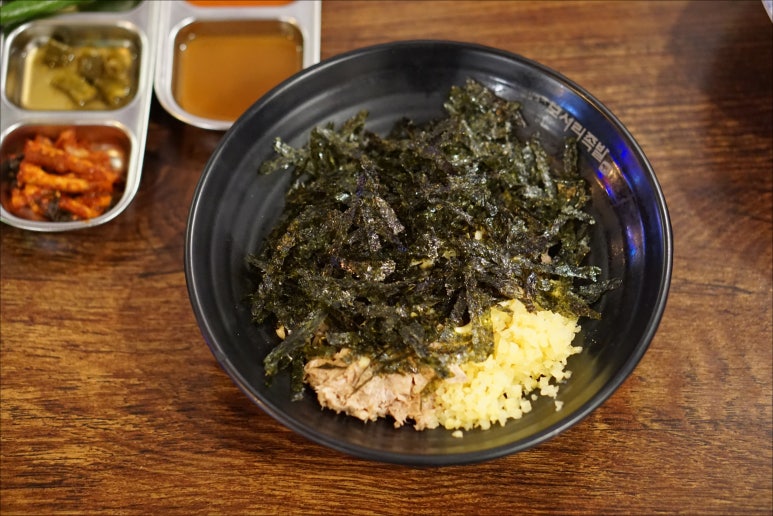 임창정의모서리족발 이미지