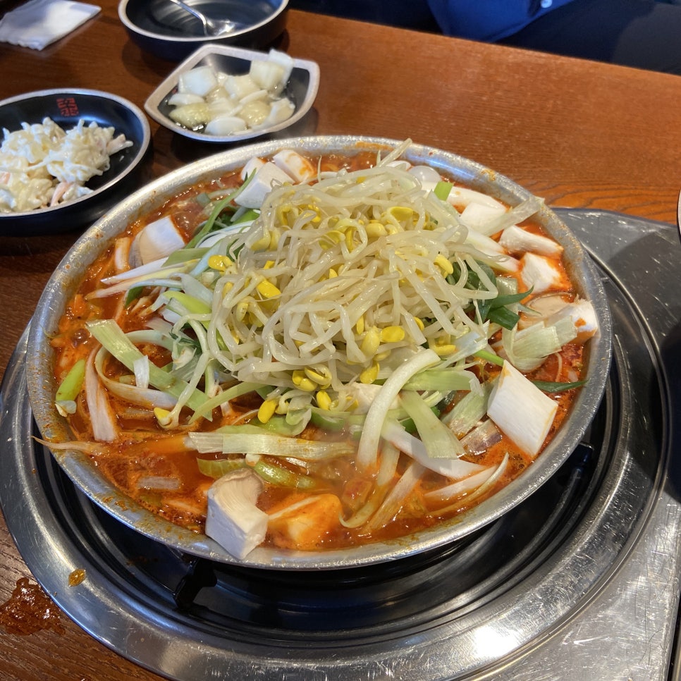짚신매운갈비찜내 이미지