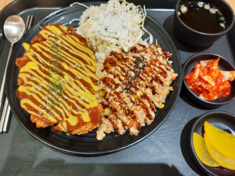 얏타미라멘 이미지