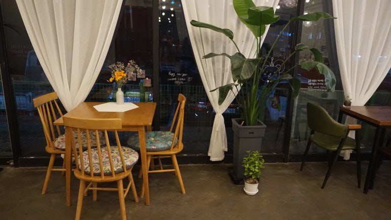 카페 히어(CAFE HERE) 이미지