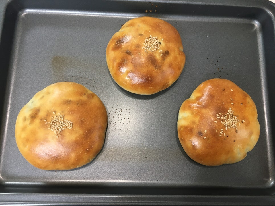 호두단팥빵 이미지