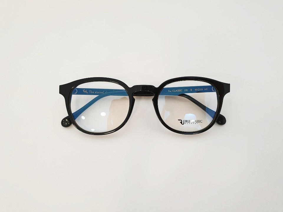 노멀핏(Normal fit) 이미지