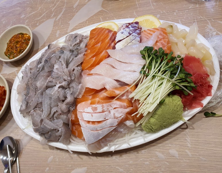 회세꼬시 이미지