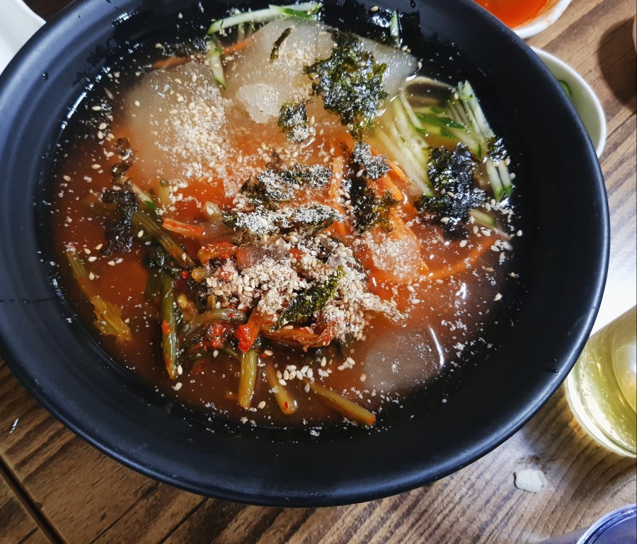 건방진오돌뼈 이미지