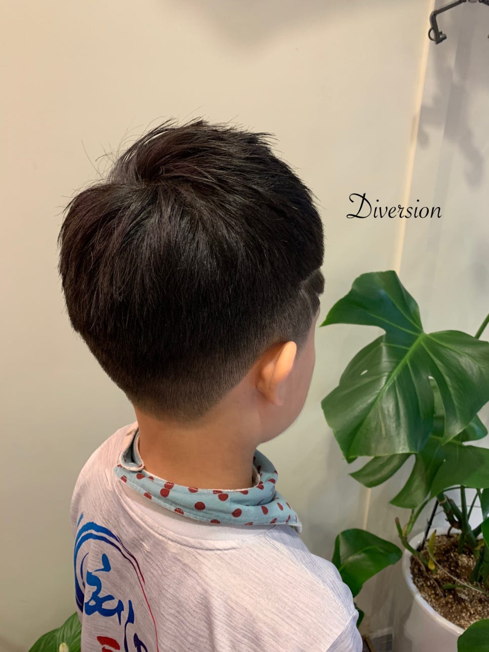 디벌션(Diversion) 이미지