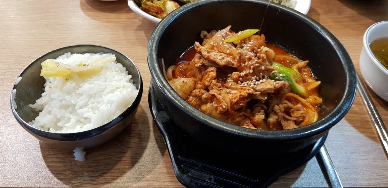 자매밥상 이미지