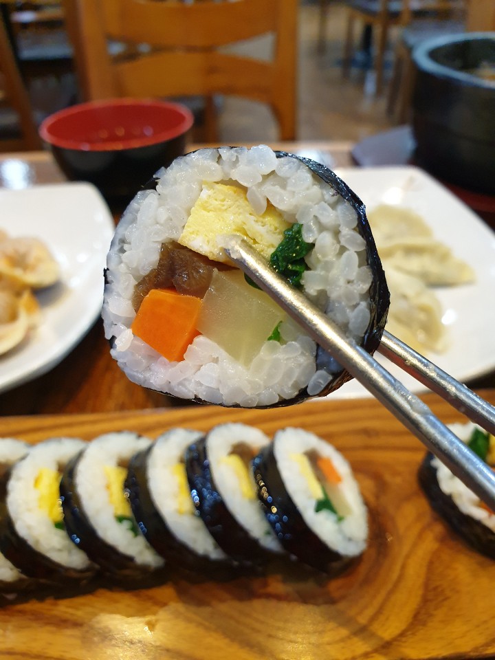 코끼리김밥 이미지