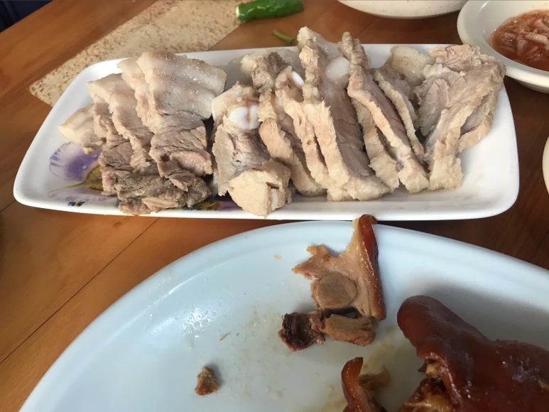 신월왕족발 이미지