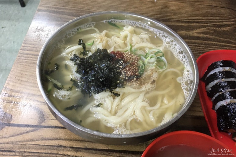 마당손칼국수 이미지