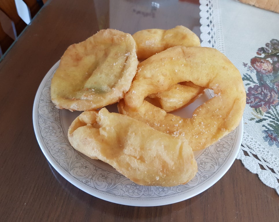 노랑고래 이미지