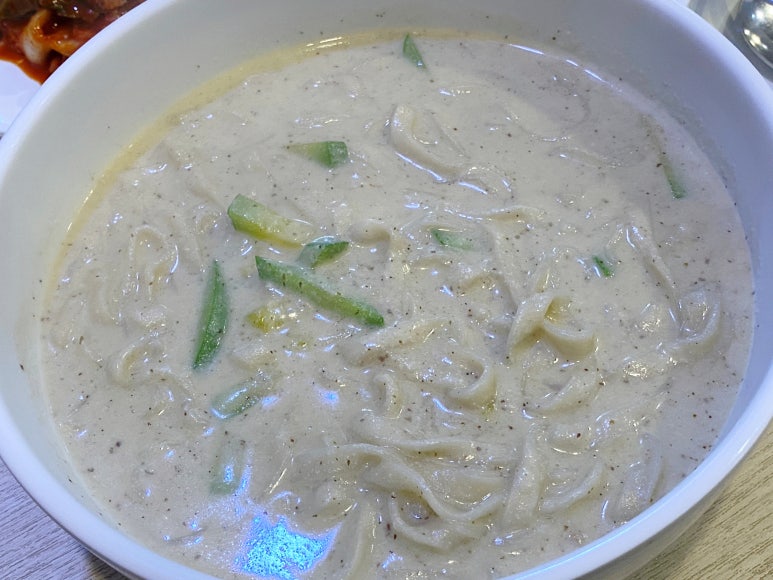 구례우리밀칼국수 이미지
