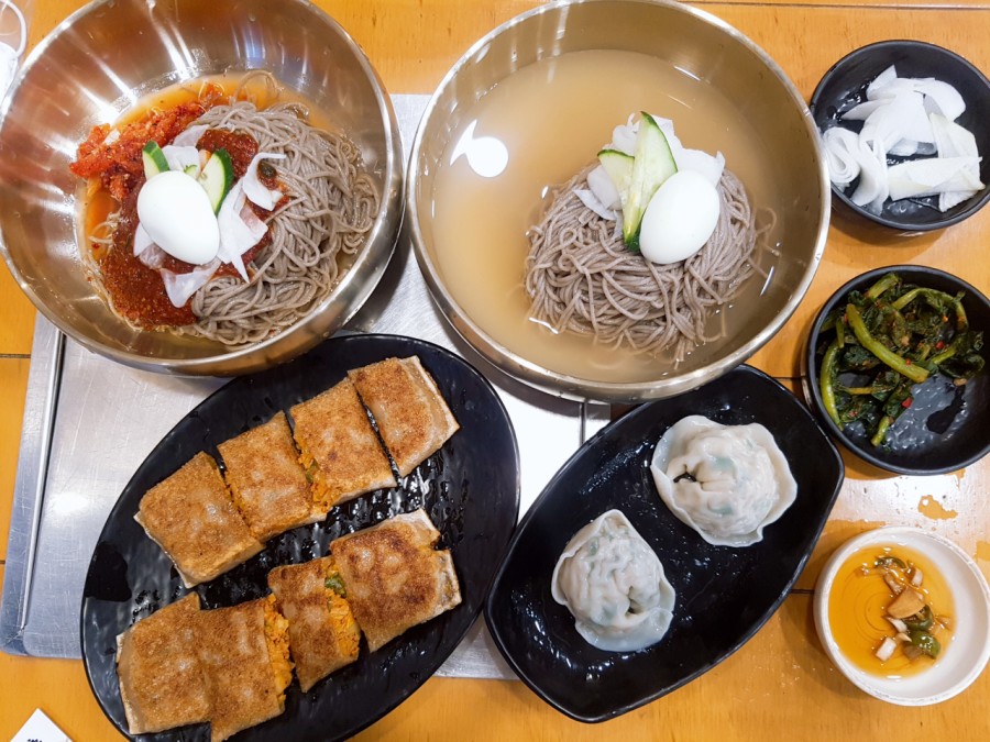 뱅뱅막국수 이미지