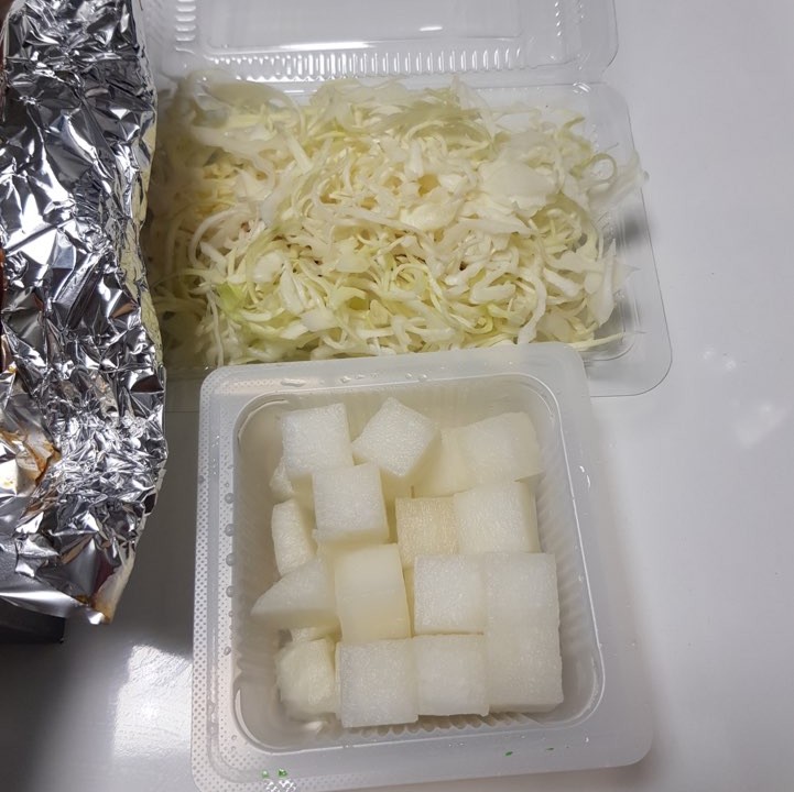 두마리구구치킨 이미지
