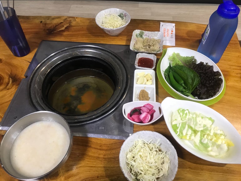 토담참숯닭갈비 이미지