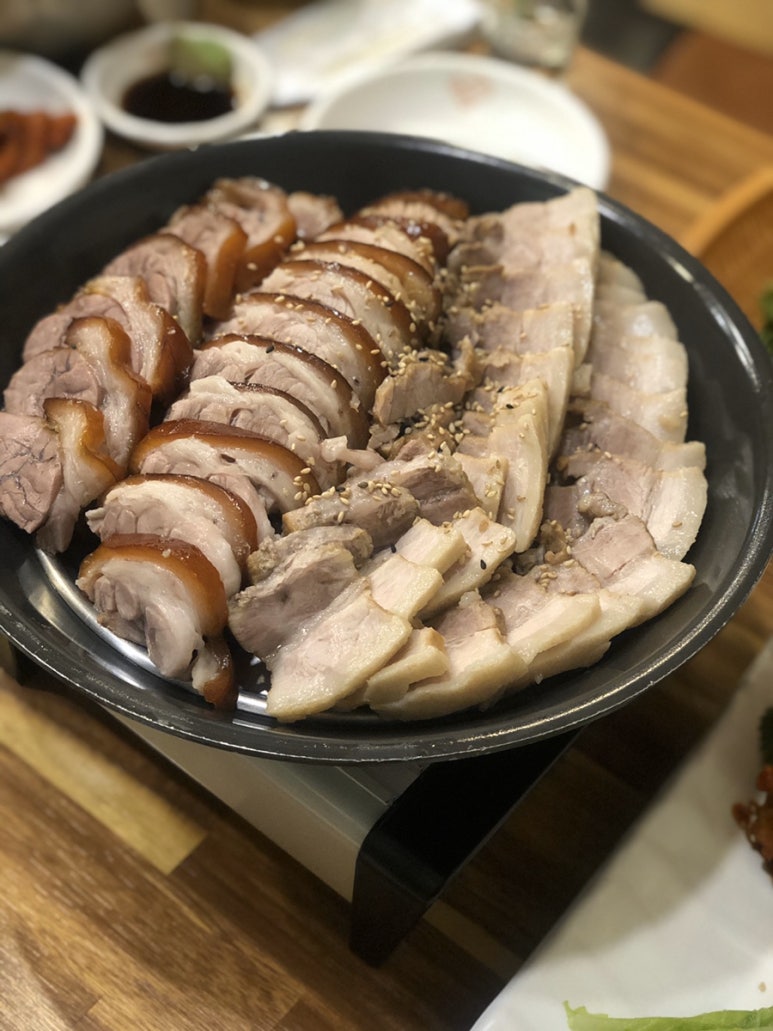 거창총각족발 이미지