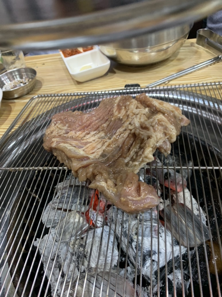 통큰고기참숯구이 이미지