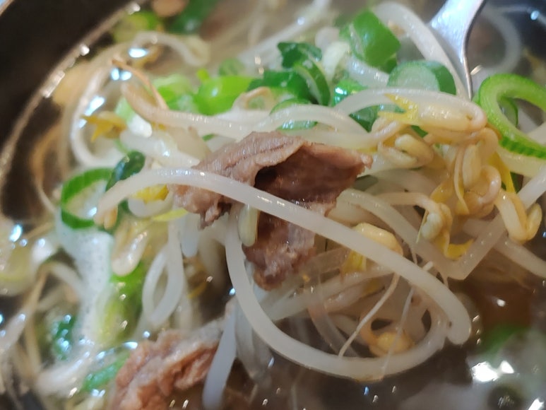 정성 한우 국밥 이미지