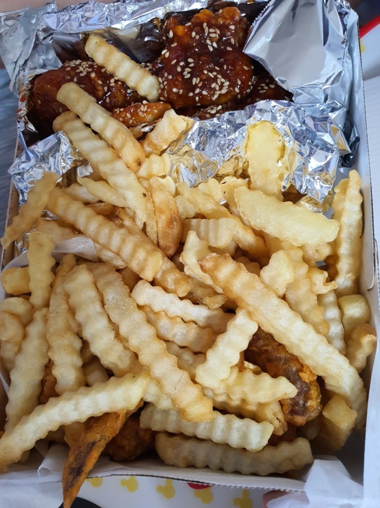 닥스치킨 이미지