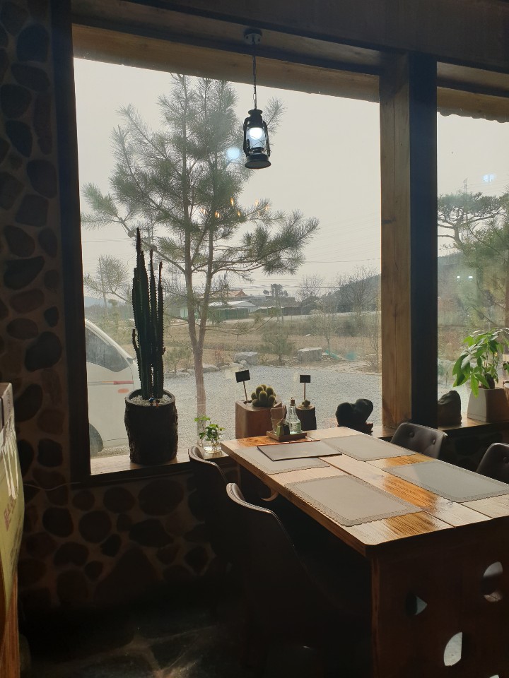 까페하너미 이미지