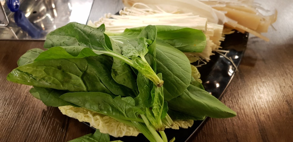 백두산양꼬치샤브샤브 이미지