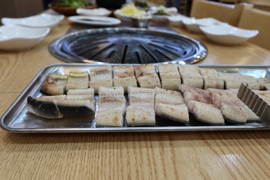 산꼼장어민물장어 이미지