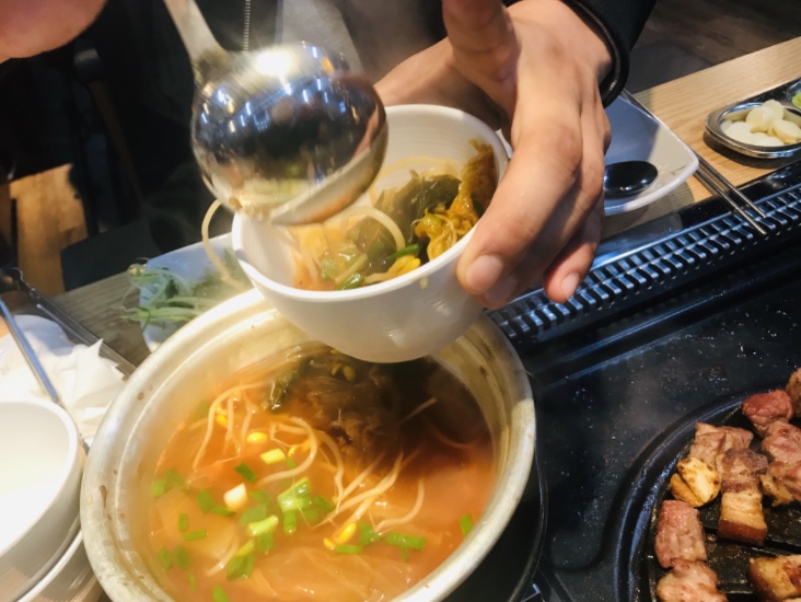 화돌 이미지