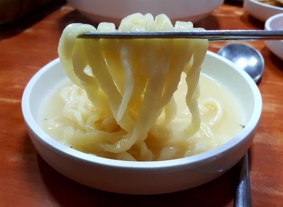 한고수손칼국수 이미지