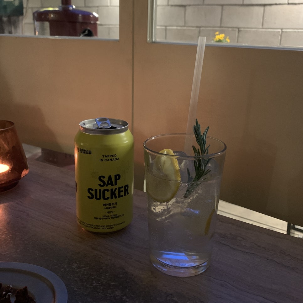 카페콩티 이미지