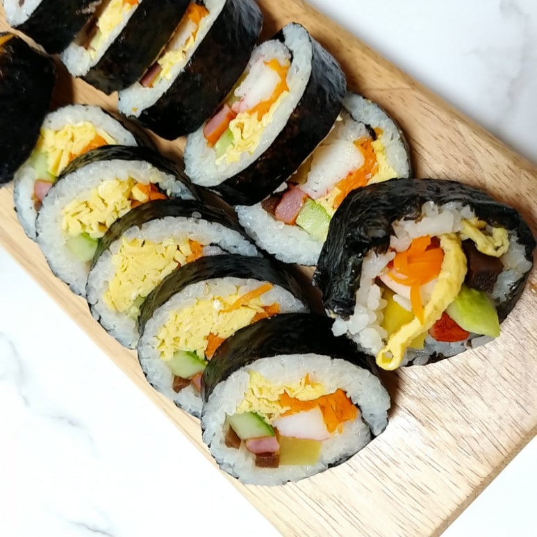 김밥과라면 이미지
